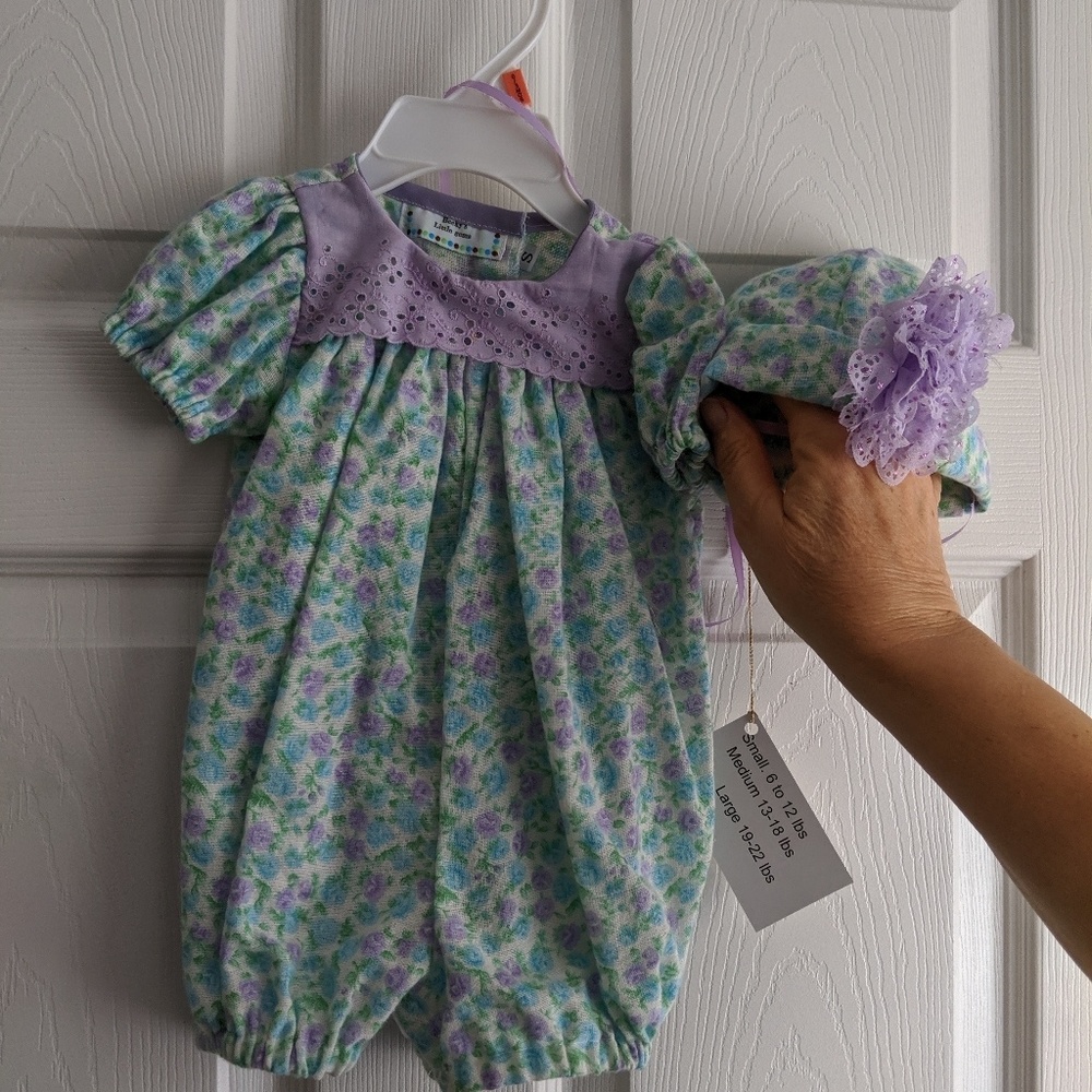 Becky's little gems......baby girl jumper w/ hat